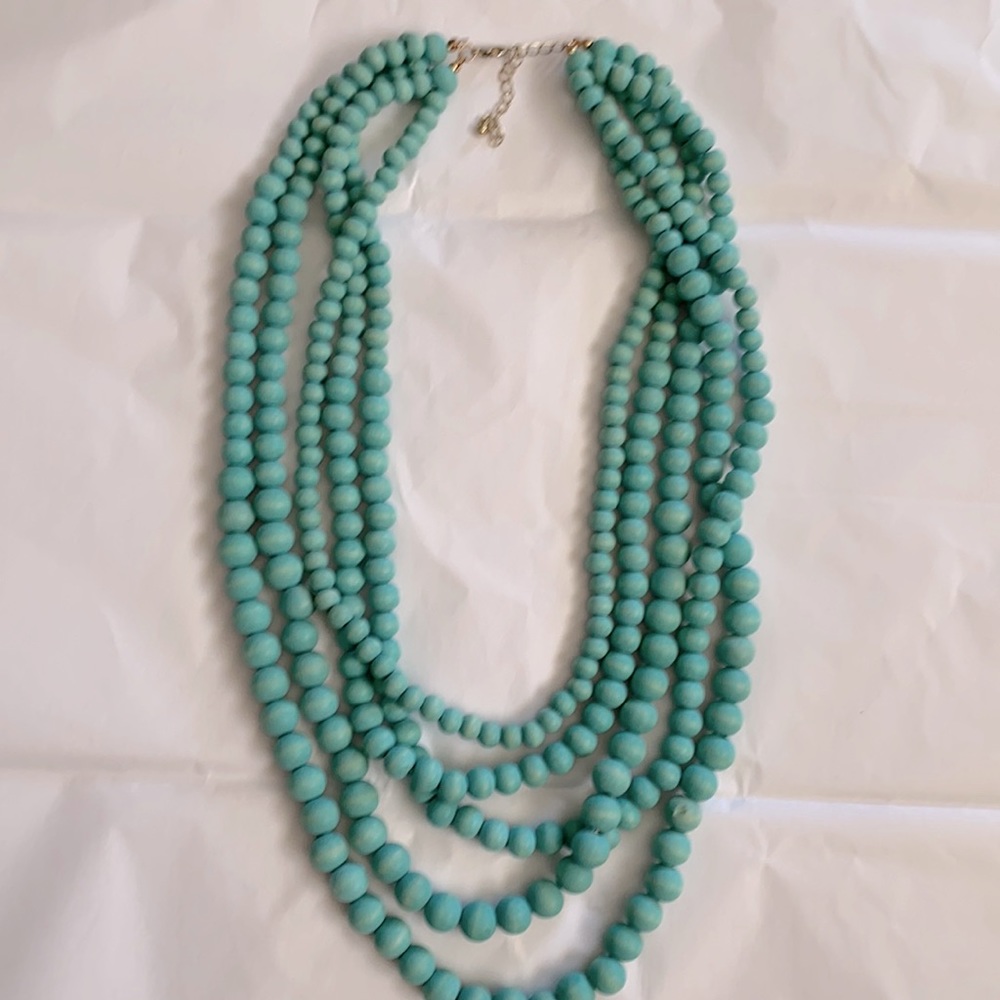 Turqoise wood bead necklace
